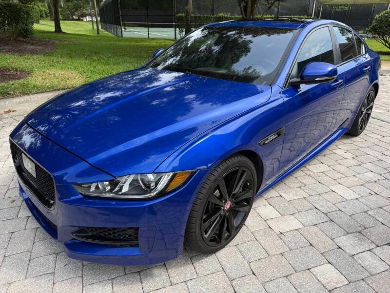 2017 Jaguar XE - Image 8 of 20