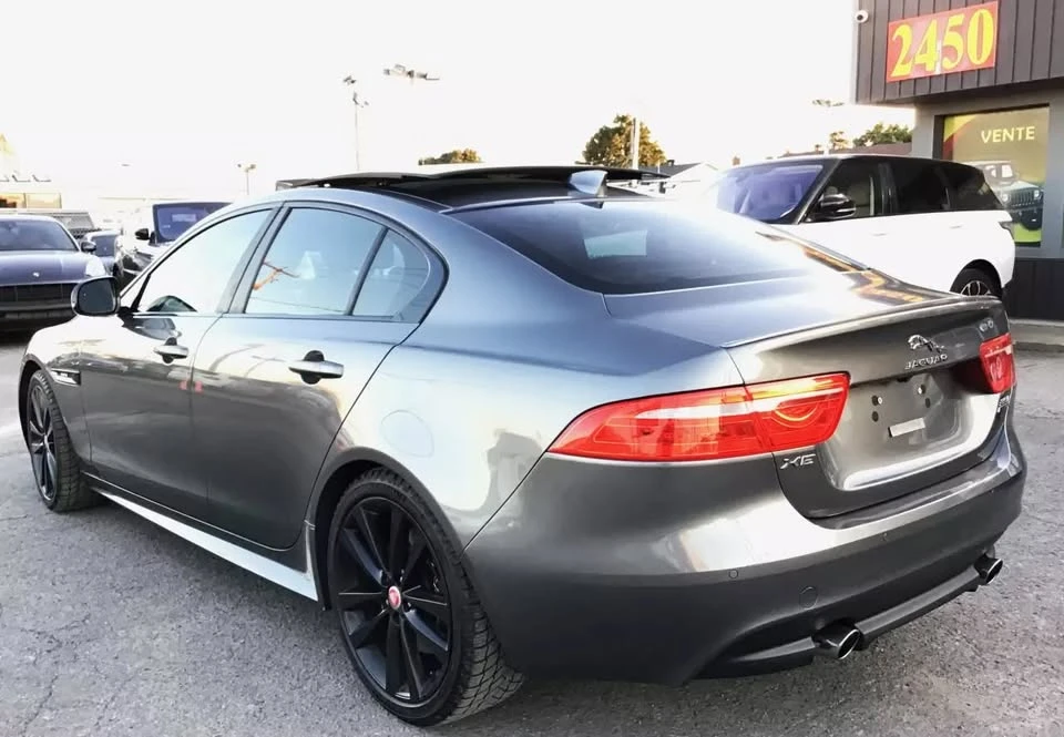 2017 Jaguar XE - Image 7 of 19