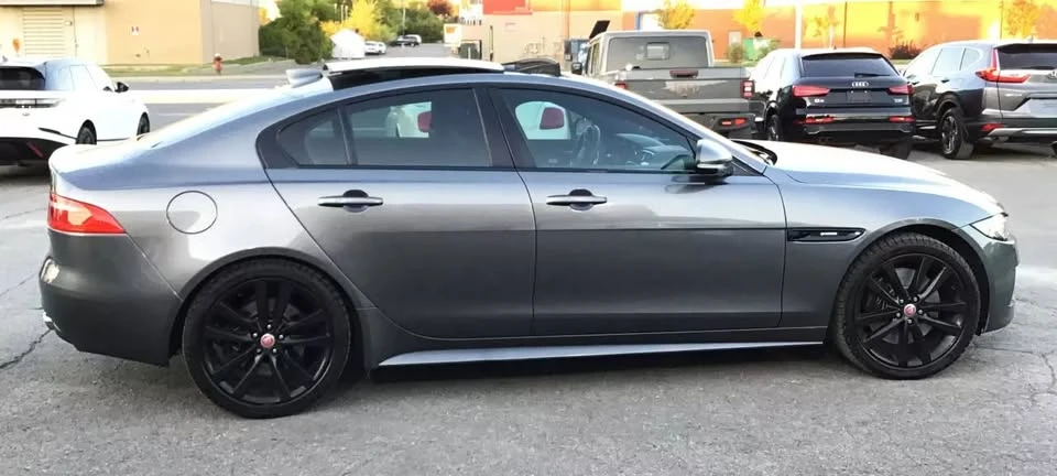 2017 Jaguar XE - Image 5 of 19