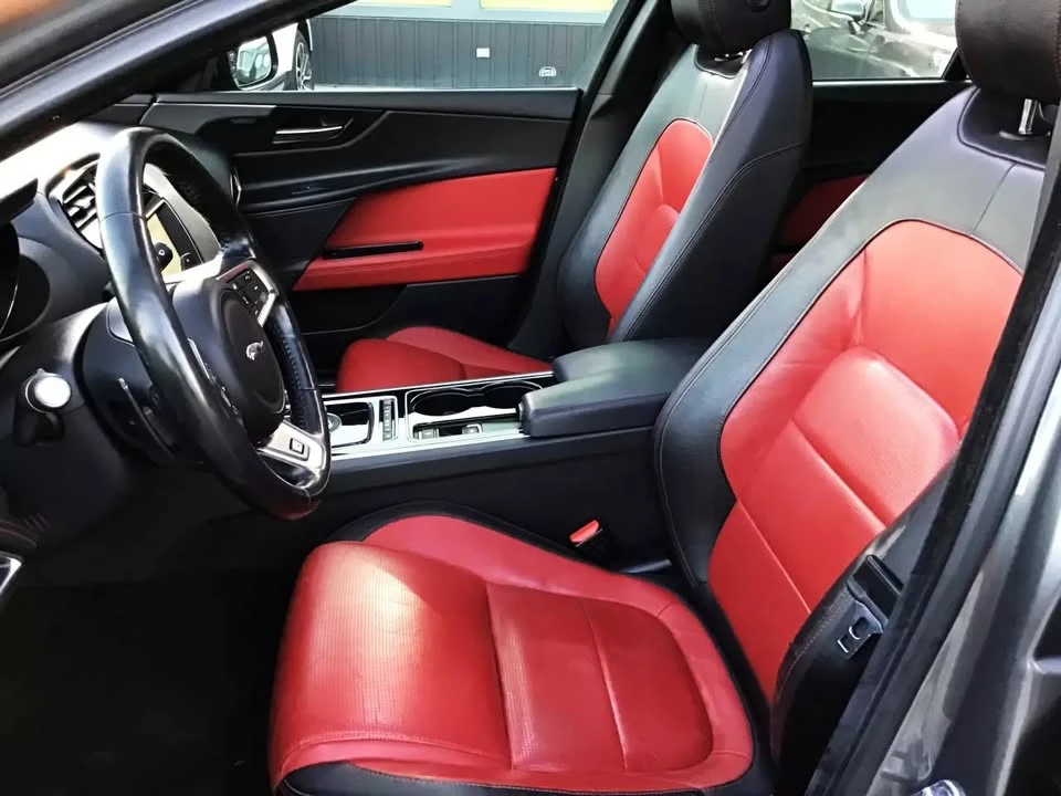 2017 Jaguar XE - Image 15 of 19