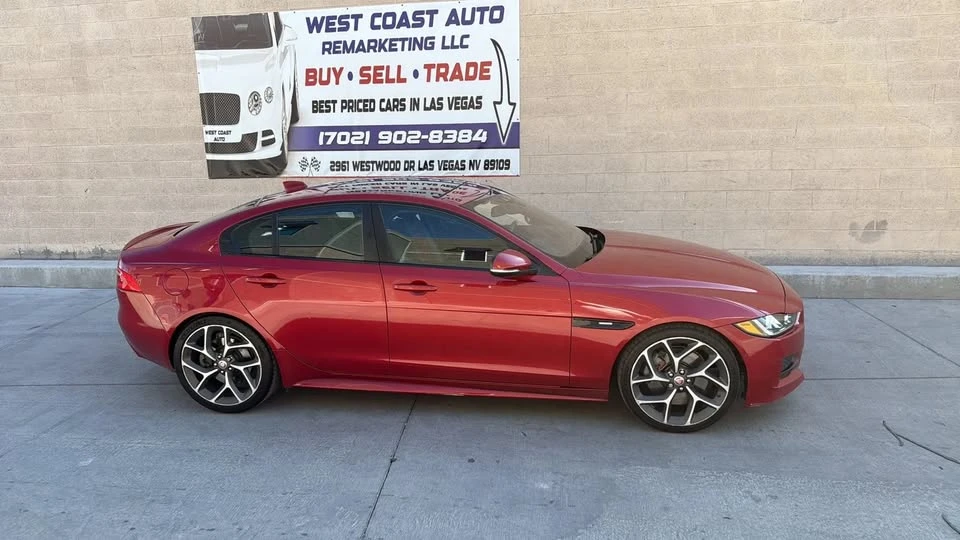 2017 Jaguar XE - Image 2 of 17