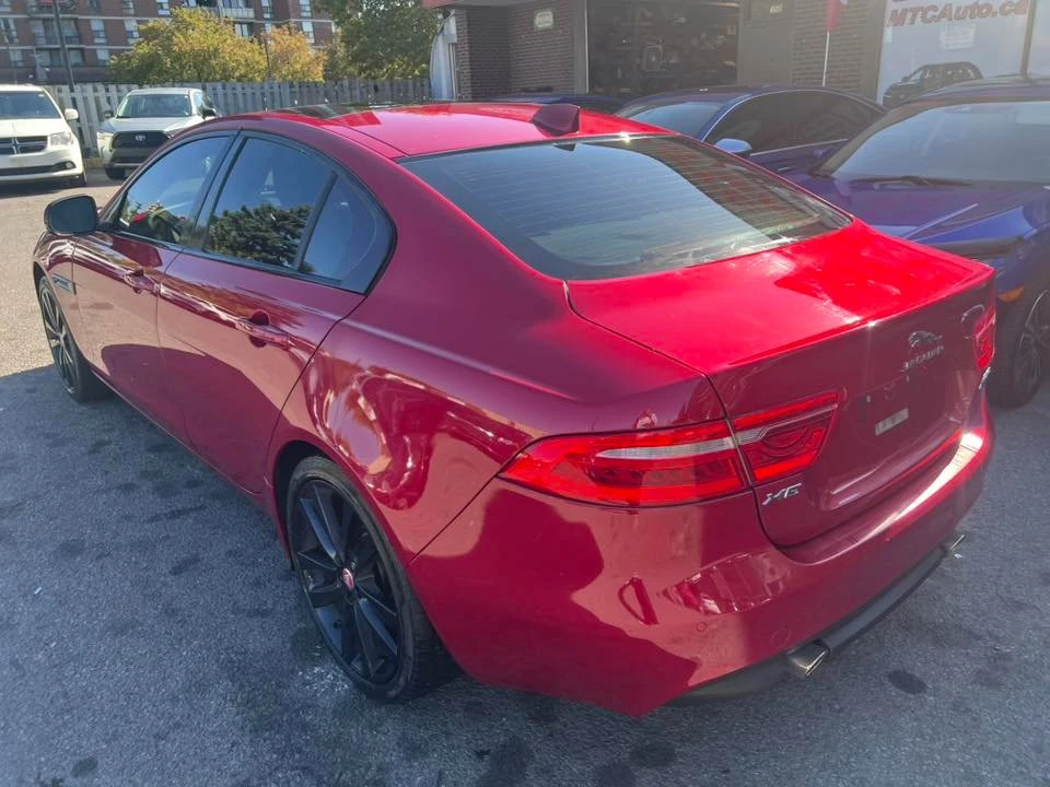 2017 Jaguar XE - Image 4 of 17