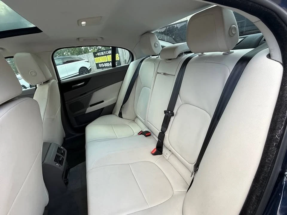 2017 Jaguar XE - Image 12 of 18