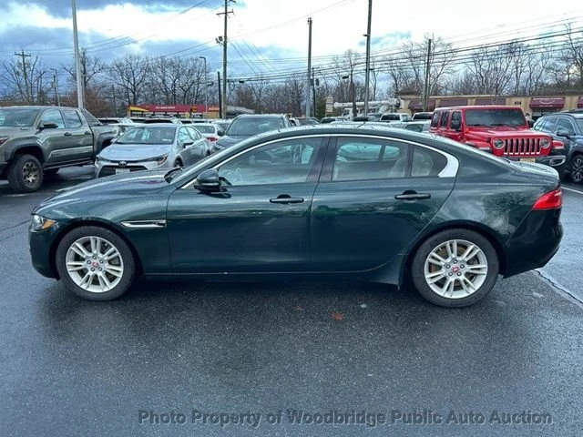 2017 Jaguar XE - Image 4 of 19
