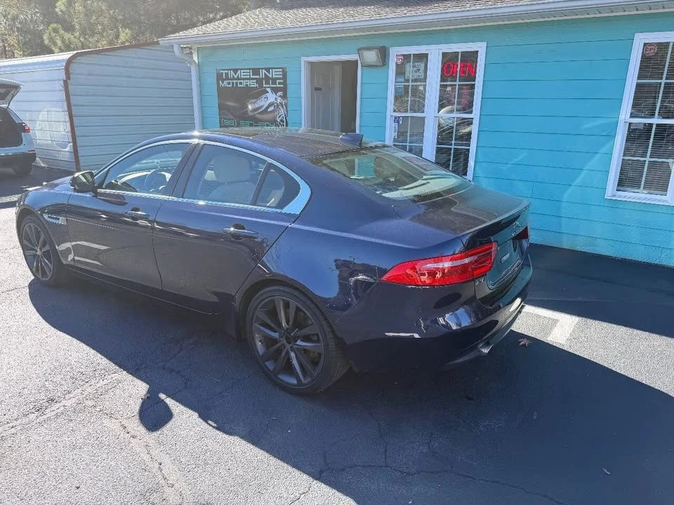 2017 Jaguar XE - Image 6 of 20
