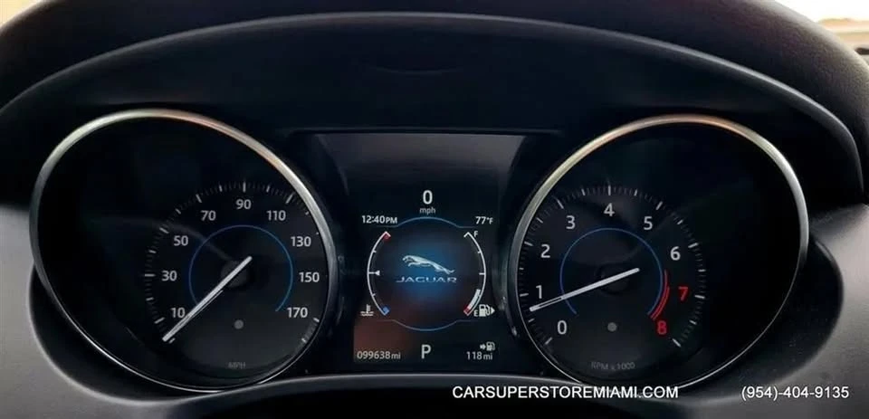 2017 Jaguar XE - Image 13 of 19