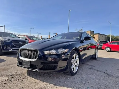 2017 Jaguar XE Prestige