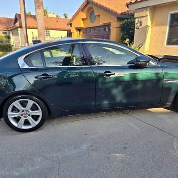 2017 Jaguar XE Prestige 25t