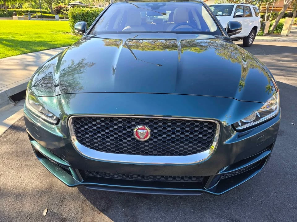 2017 Jaguar XE - Image 3 of 20