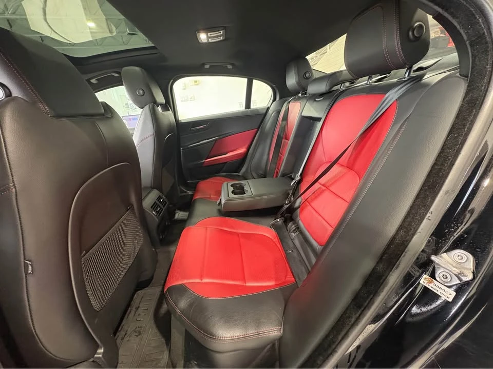 2017 Jaguar XE - Image 11 of 18