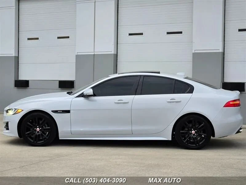 2017 Jaguar XE - Image 5 of 20