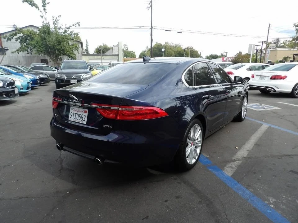 2017 Jaguar X260 XF - Image 3 of 16