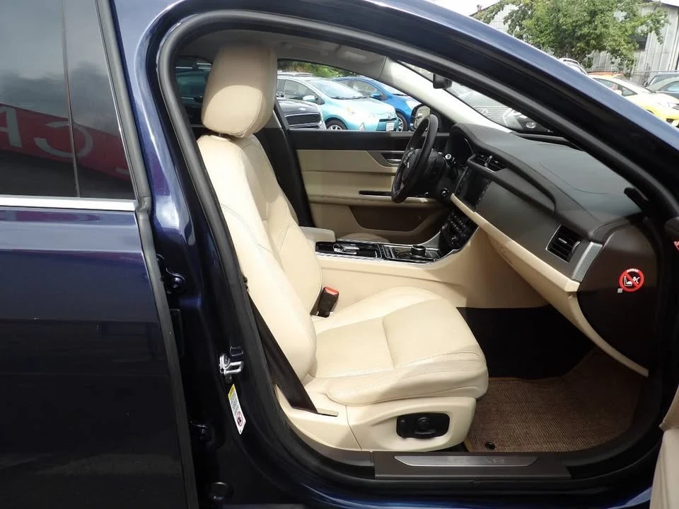 2017 Jaguar X260 XF - Image 6 of 16