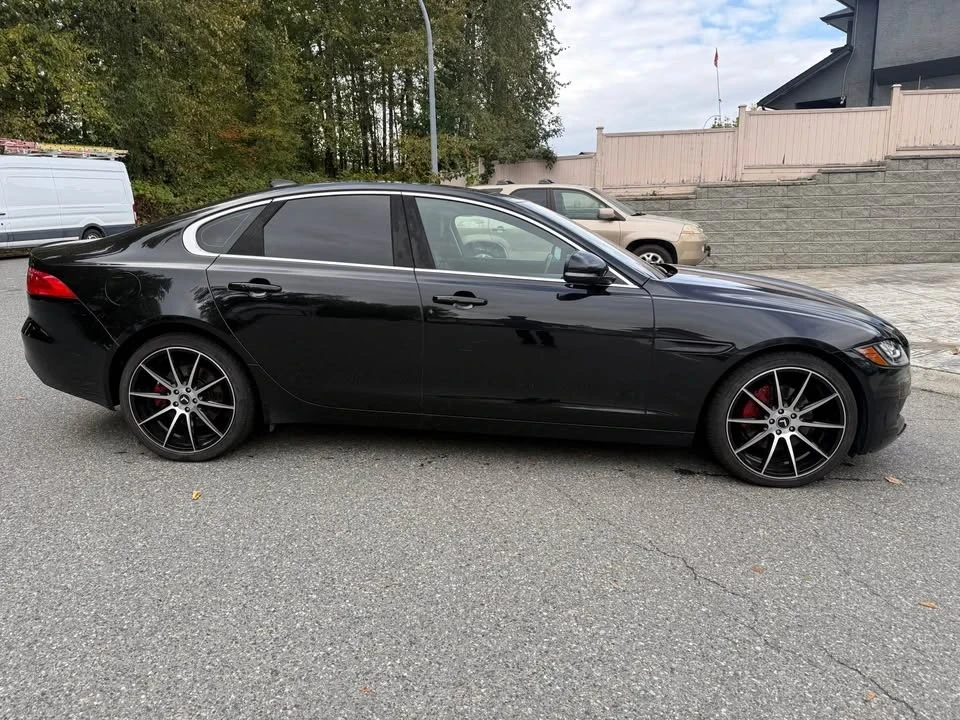 2017 Jaguar X260 XF - Image 2 of 5