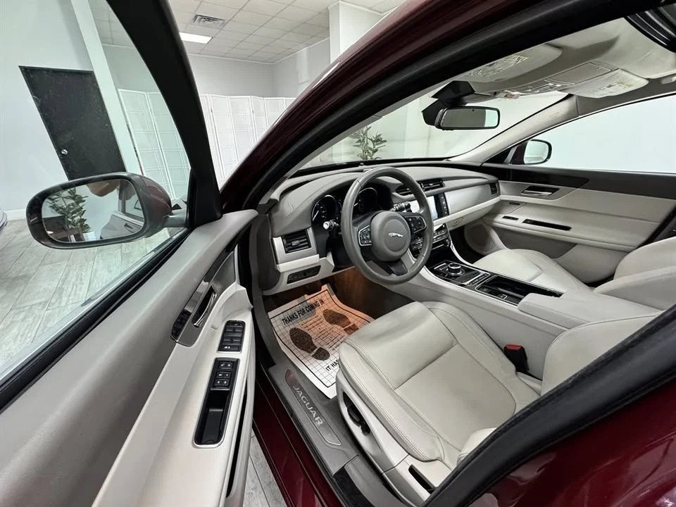 2017 Jaguar X260 XF - Image 9 of 20