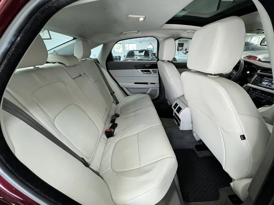 2017 Jaguar X260 XF - Image 16 of 20