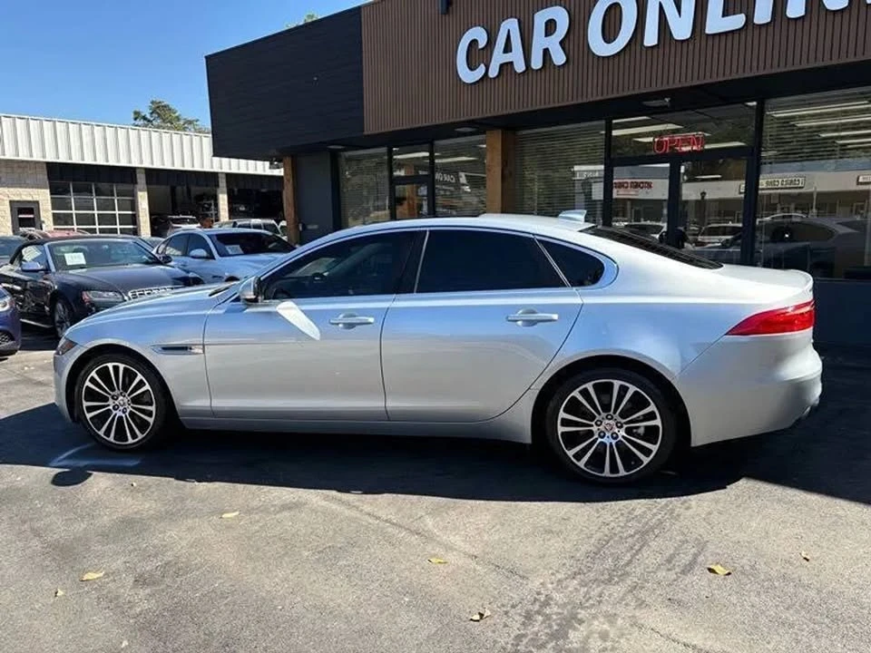 2017 Jaguar X260 XF - Image 8 of 20