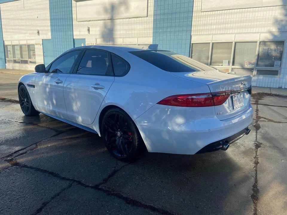 2017 Jaguar X260 XF - Image 5 of 12