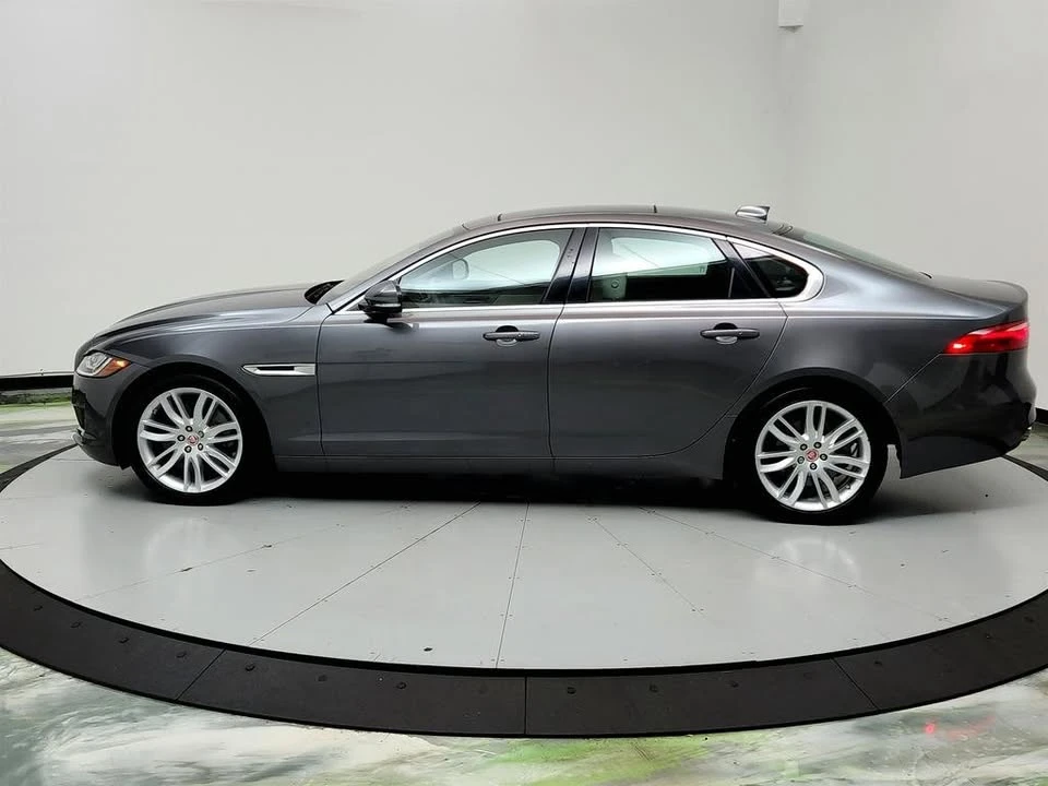 2017 Jaguar X260 XF - Image 8 of 20