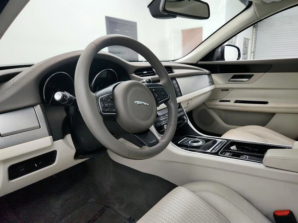 2017 Jaguar X260 XF - Image 13 of 20