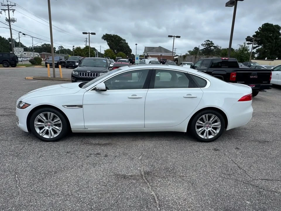 2017 Jaguar X260 XF - Image 2 of 19