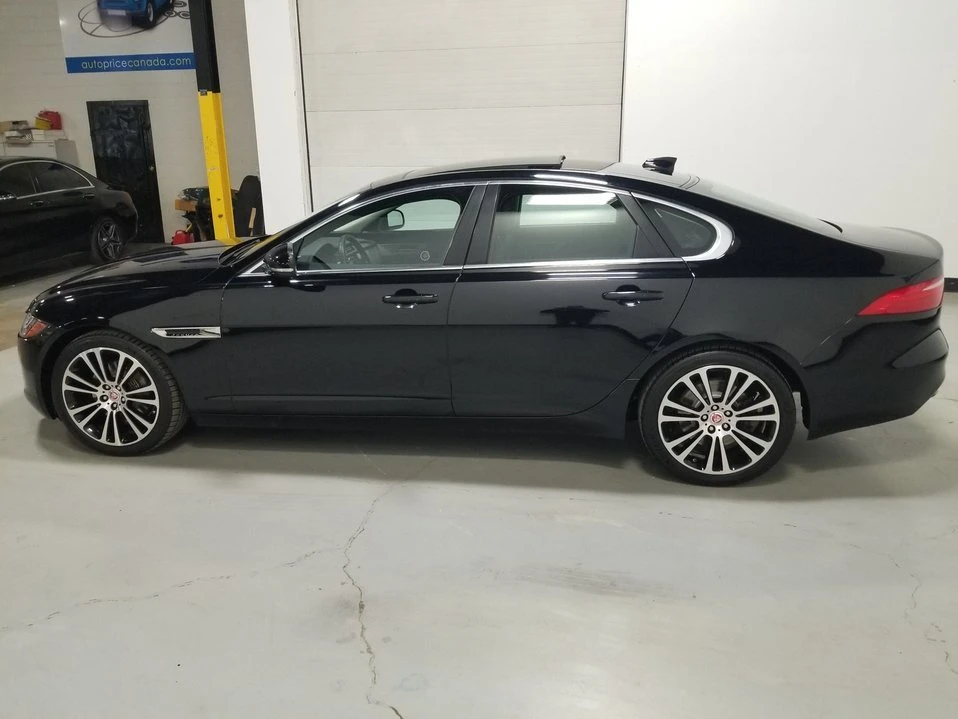 2017 Jaguar X260 XF - Image 4 of 19