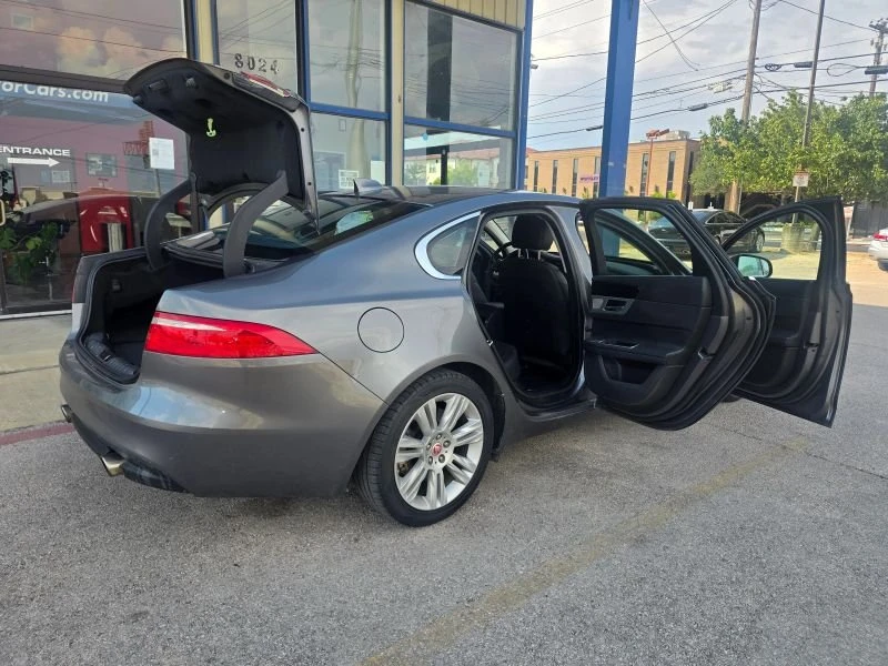 2017 Jaguar X260 XF - Image 14 of 18