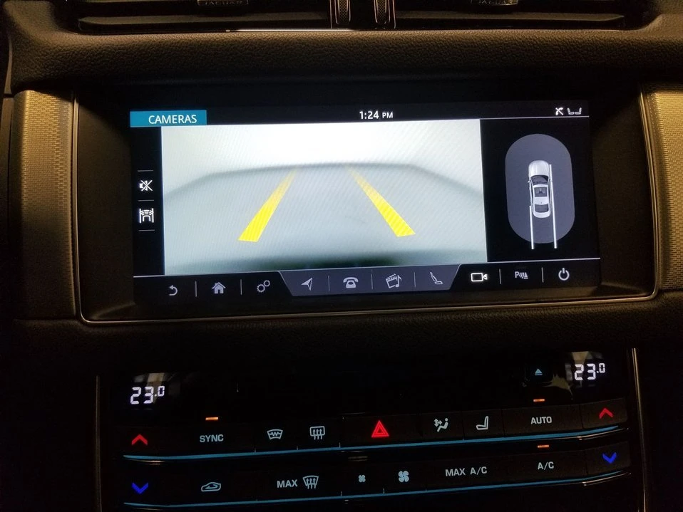 2017 Jaguar X260 XF - Image 18 of 19