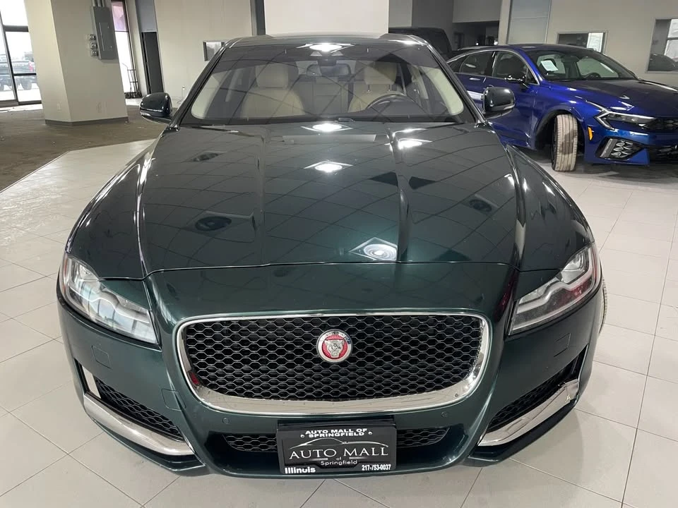 2017 Jaguar X260 XF - Image 2 of 20