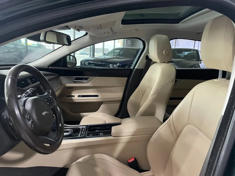 2017 Jaguar X260 XF - Image 14 of 20