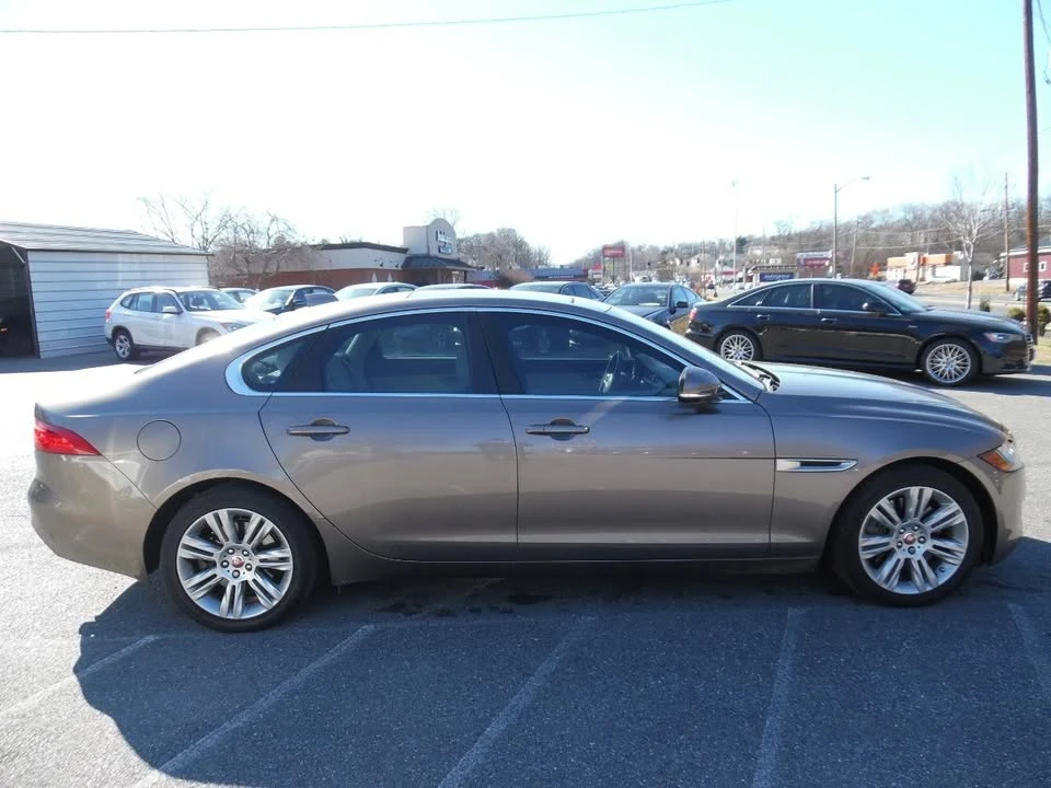 2017 Jaguar X260 XF - Image 6 of 20