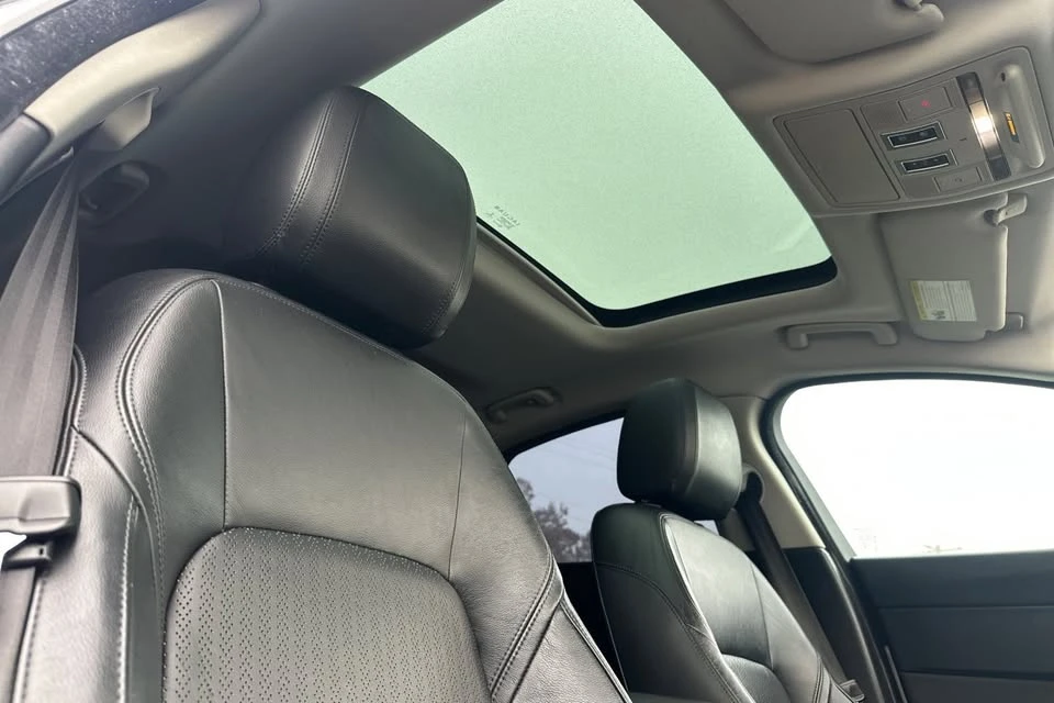 2017 Jaguar X260 XF - Image 19 of 20