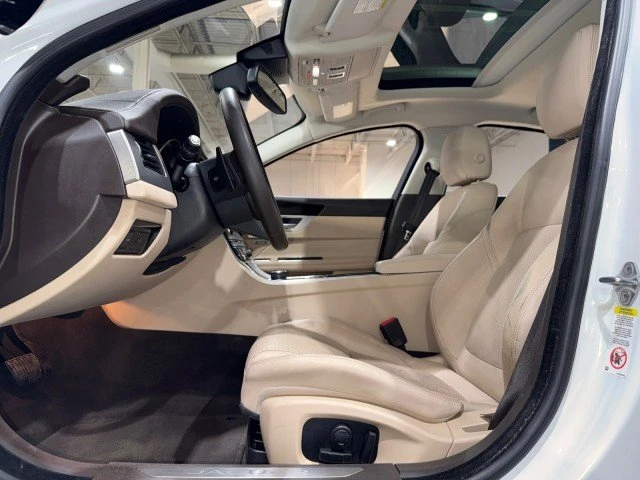 2017 Jaguar X260 XF - Image 12 of 20