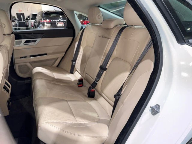 2017 Jaguar X260 XF - Image 15 of 20