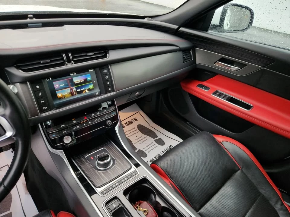 2017 Jaguar X260 XF - Image 11 of 20