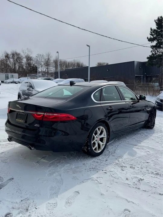 2017 Jaguar X260 XF - Image 8 of 17