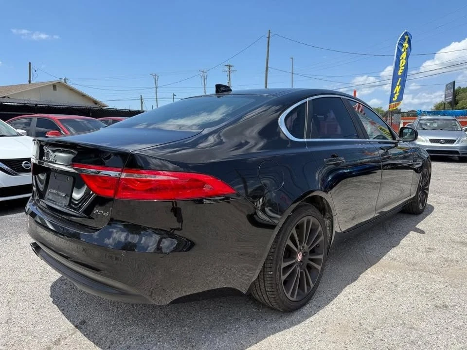 2017 Jaguar X260 XF - Image 5 of 20