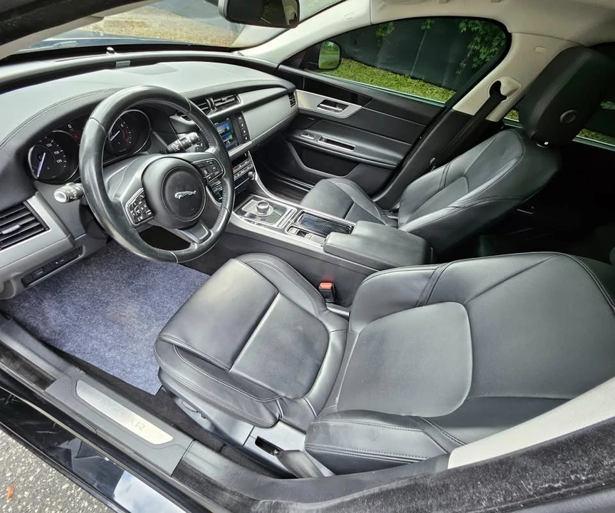 2017 Jaguar X260 XF - Image 6 of 15