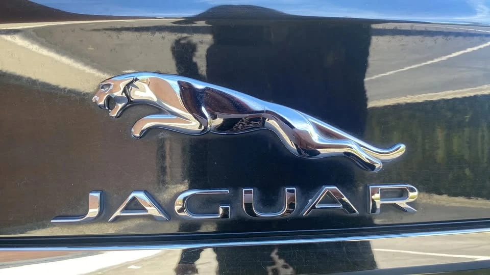 2017 Jaguar X260 XF - Image 14 of 20