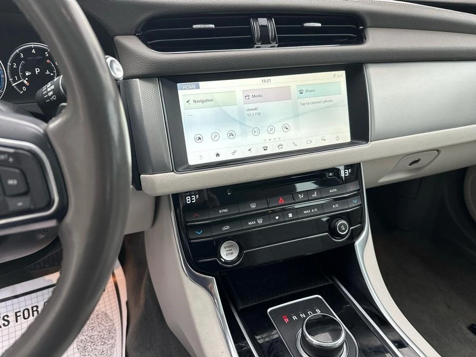 2017 Jaguar X260 XF - Image 13 of 20