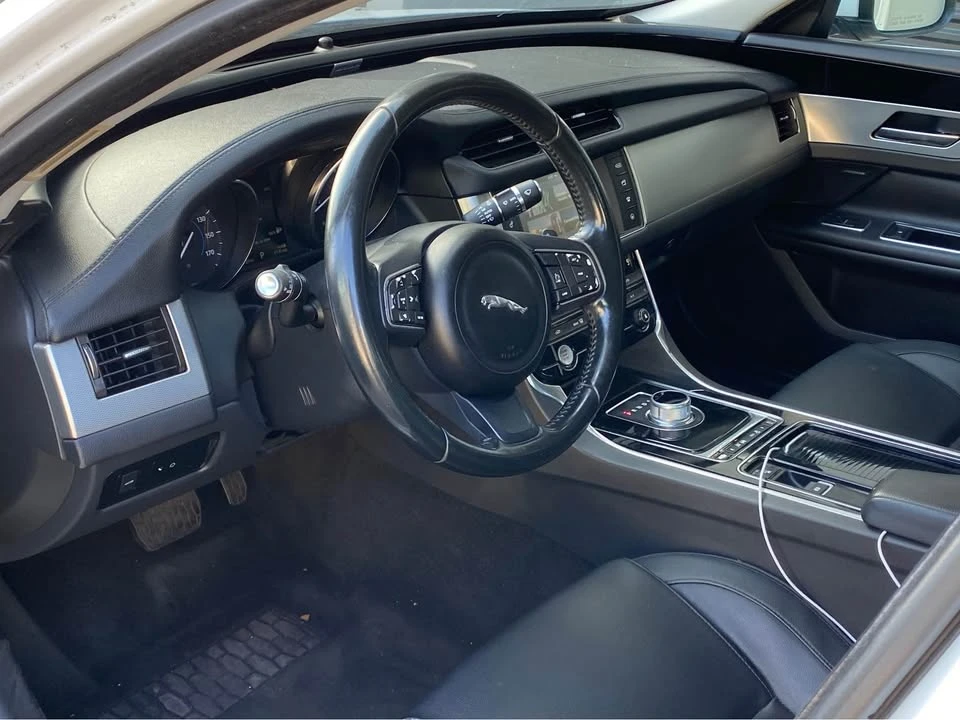 2017 Jaguar X260 XF - Image 3 of 7