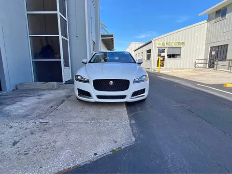 2017 Jaguar XF
