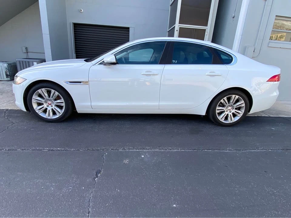 2017 Jaguar X260 XF - Image 2 of 7