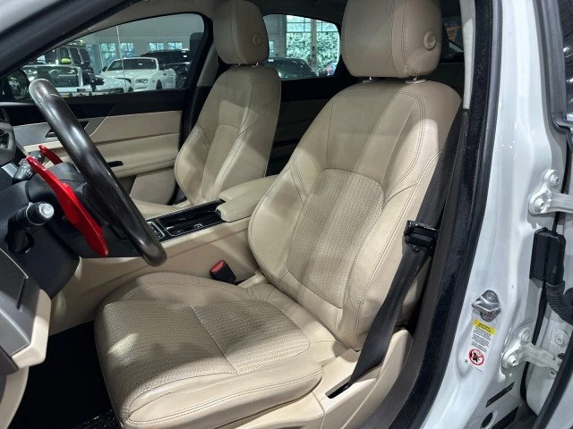 2017 Jaguar X260 XF - Image 5 of 20