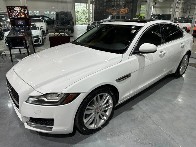 2017 Jaguar X260 XF - Image 9 of 20