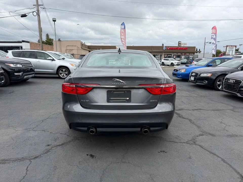 2017 Jaguar X260 XF - Image 5 of 16