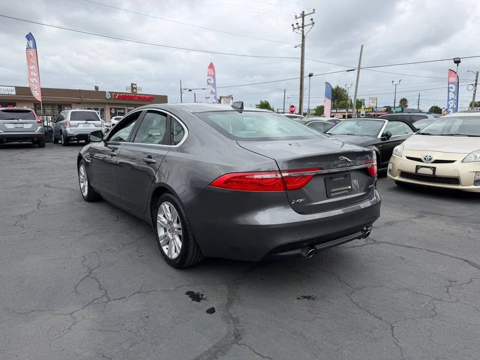 2017 Jaguar X260 XF - Image 4 of 16
