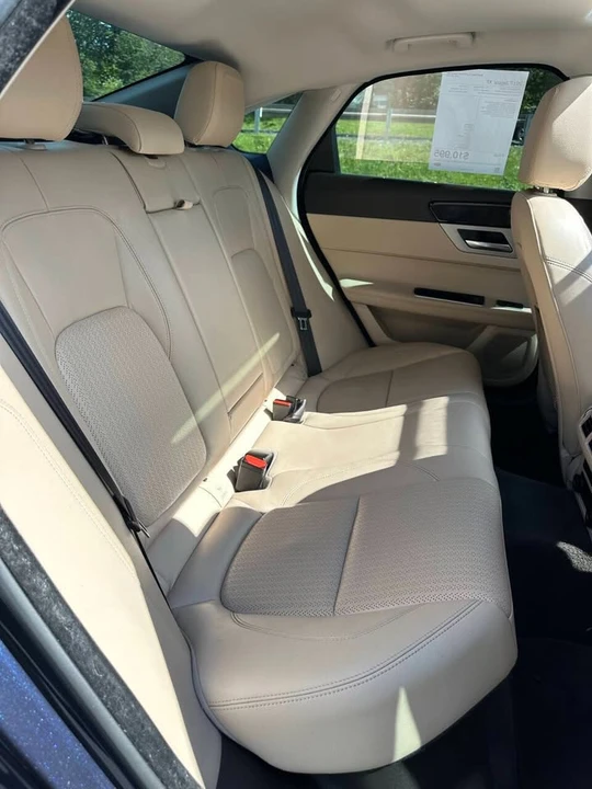 2017 Jaguar X260 XF - Image 15 of 20