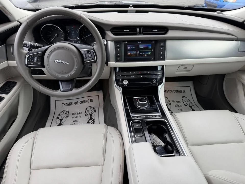2017 Jaguar X260 XF - Image 10 of 16