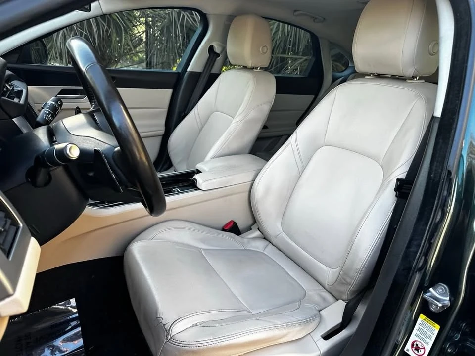 2017 Jaguar X260 XF - Image 14 of 20